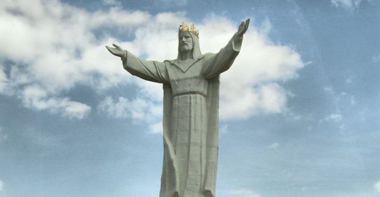 A Maior Estátua De Cristo Não Está No Brasil! Conheça O 'Cristo ...