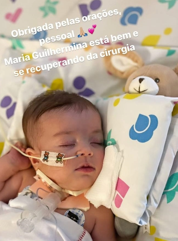 Leticia Cazarré comemora 4 meses de Maria Guilhermina: "Se recuperando"