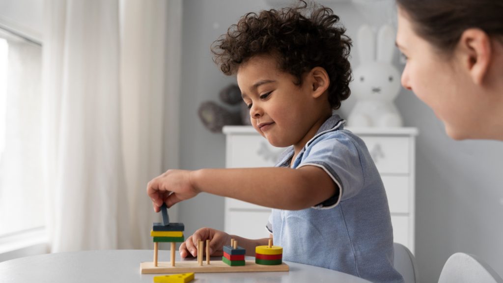 2 de abril, Dia Mundial do Autismo: como oferecer compreensão e apoio?