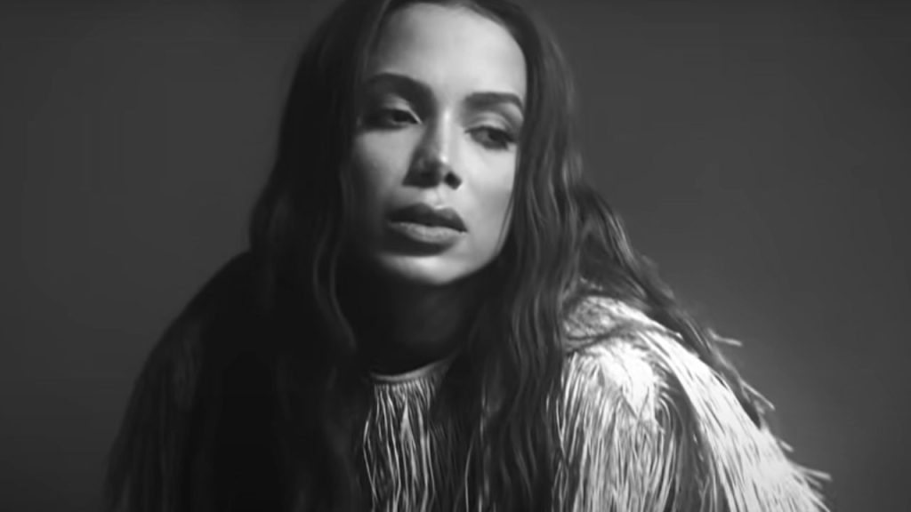 novo-videoclipe-de-Anitta