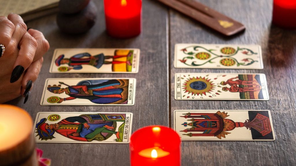 Horóscopo-Do-Tarot